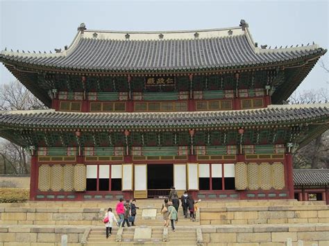 汤尼出国生活旅游前西班牙语培训