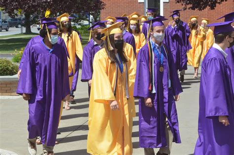 萨拉托加中央天主中学课程设置