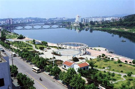 宜昌天问国际学校好不好