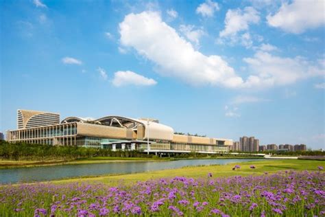 杭州建人国际部学费一年多少？