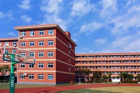 詹尼森公立高中（上海）中心怎么样