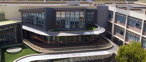 上海西华国际学校环境