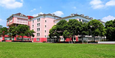 上海李文斯顿美国学校AP课程班和学费