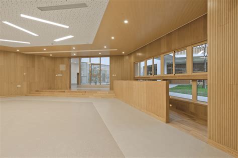华东师范大学第二附属中学国际部介绍