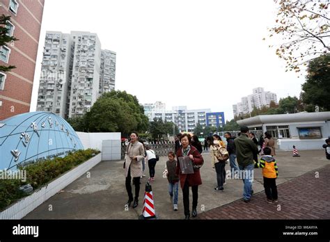 上海市世界外国语中学2021年学费一年是多少？