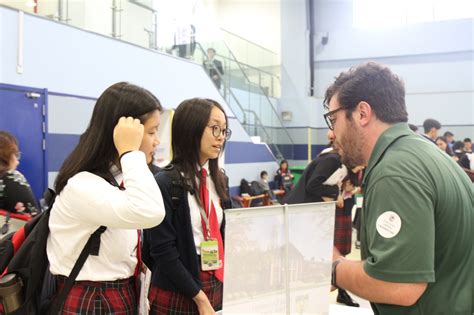 上海德威国际学校的历史