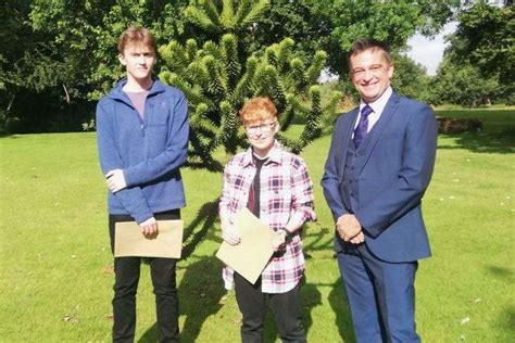 上海诺思兰顿首届A-Level考生近半A/A*，这所新锐国际化学校是所怎样的学校?