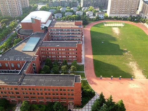 上海教科实验中学多样化课程，助推学生个性化发展!