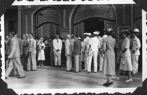 上海德英乐学院2021年费用多少?