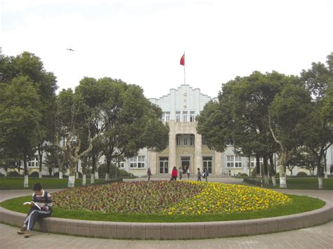 上海市新和中学国际部招生简章