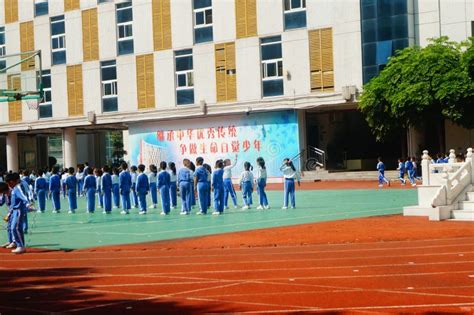 深圳美中学校入学条件