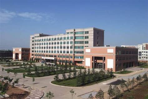 陕西师范大学附中国际部2017年招生简章