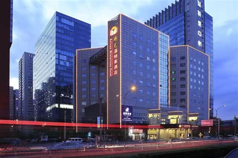 北京市阳光情国际学校课程设置