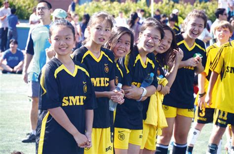北京中芯学校幼儿园到高中2019学杂费用标准都是多少?