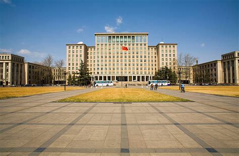 北京清华大学附属中学国际部学校信息一览