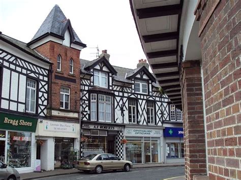 北京德威国际学校2020/2021学年学费多少?