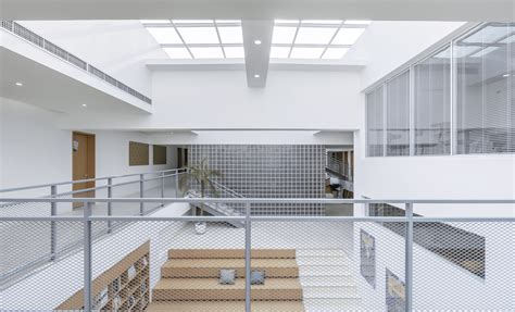 北京新亚中学国际部德国国际课程实验班优势和特点有哪些？