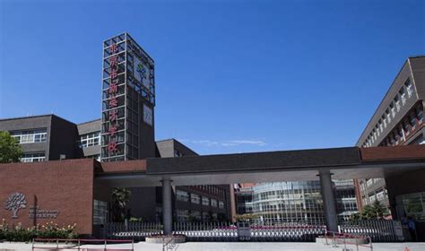 北京市新英才国际学校办学特色