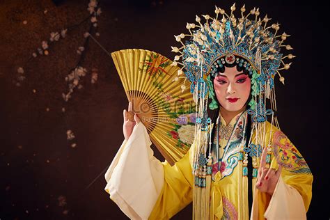 汇国风国粹，展武风舞韵