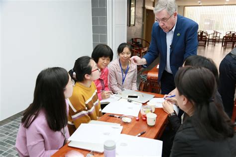 深圳道尔顿新华公学国际小学招生简章