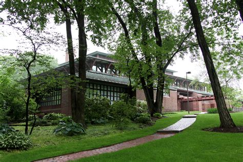 青岛东方剑桥文理学校国际高中A-level人工智能AI课程招生简章