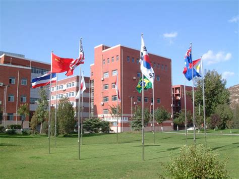 北京市私立汇佳学校高中部招生简章