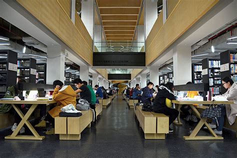 汕头大学国际本科2+2留学招生简章