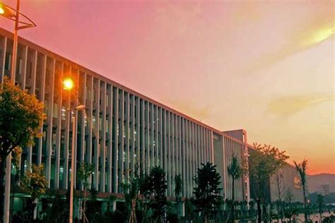 广东金融学院国际本科2+2留学招生简章