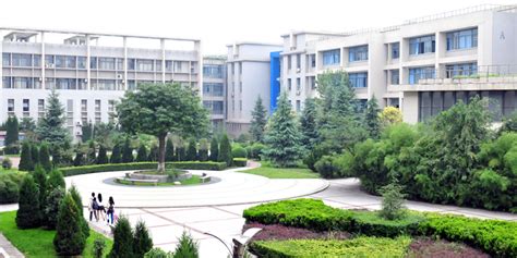 西安外国语大学 詹姆斯库克大学（新加坡校区）留学直通车项目招生简章