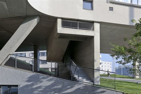 北京四中国际课程佳莲校区初中国内班招生简章