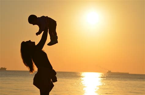 泰国程逸皇家大学妇幼卫生少儿保健国际硕士招生简章