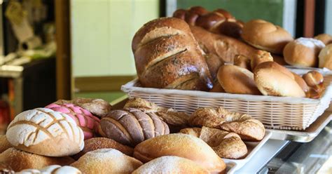 南宁在哪里可以学做面包烘培