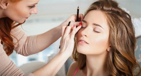 南宁化妆师培训