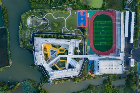 甘肃省兰州高考复读(文科)小班教学全封闭复读班.