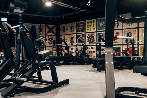 西安瑞德健身学院包住么西安健身教练资格证有哪些