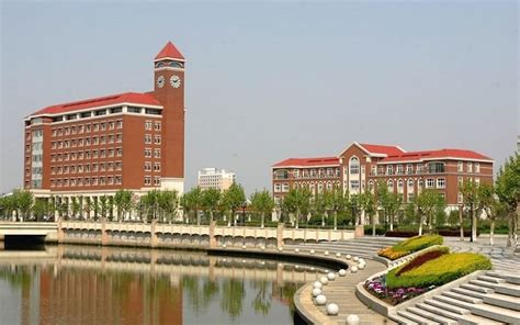 上海交通大学金融投资总裁班