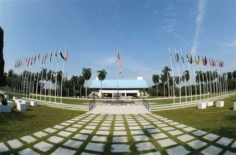 马来西亚城市大学MBA班级