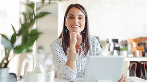 上海在哪上平面设计课程好