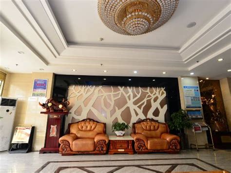 兰州七里河培训美甲化妆