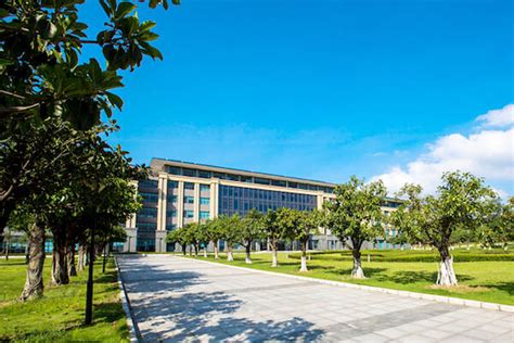 东莞高考复读学校怎么收费