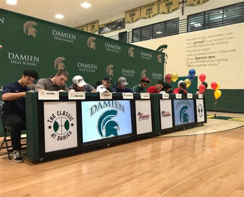 广西**的复读高中