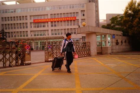 西乡塘区高二语文写作辅导机构哪里有