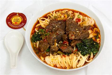 重庆特色麻辣小面