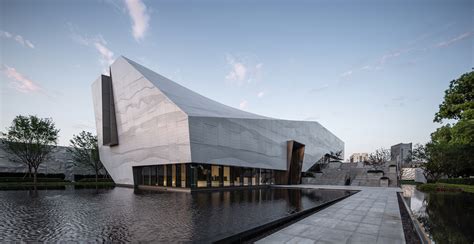 【苏州模具设计基础培训多少钱】