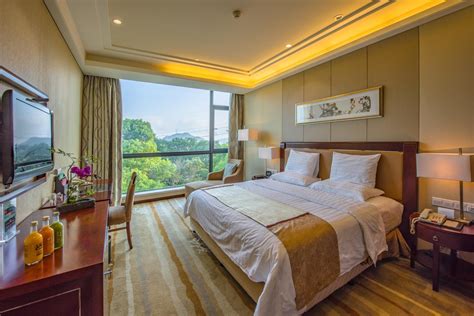 温州新城春华培训Illustrator矢量设计培训