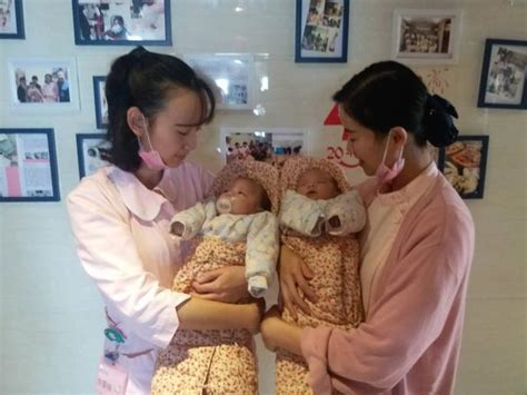 昆明月嫂培训公司专业好品牌星月嫂月嫂培训班价格