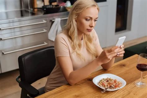 昆明月嫂培训公司专业好品牌星月嫂月嫂培训班价格