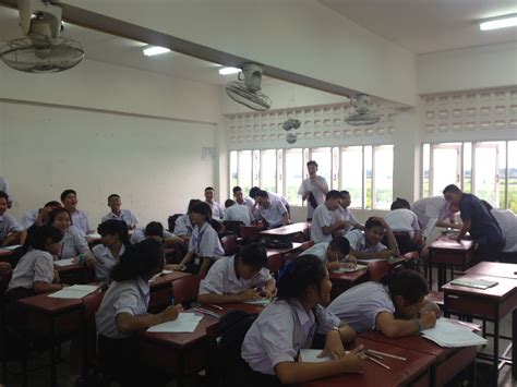 留学泰国高中_成都留学申请