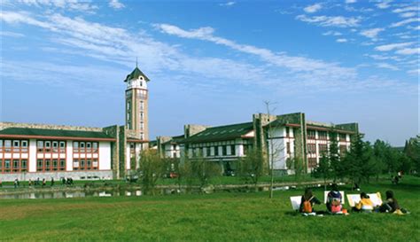 成都mba大学费用