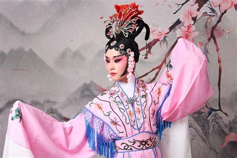 成都化妆造型培训班